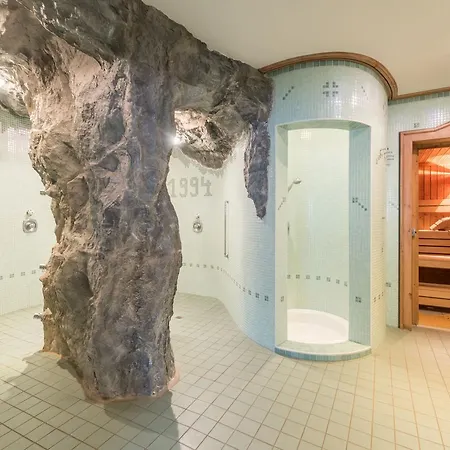 Almliesl Holl-556 הולרבאך איםפינצגאו