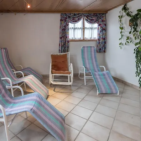 Almliesl Holl-556 Semesterbostad *