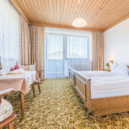 Almliesl Holl-556 Semesterbostad *