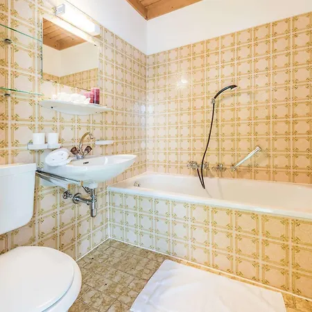 Almliesl Holl-556 בית נופש *