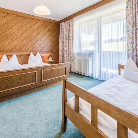 Almliesl Holl-556 Semesterbostad